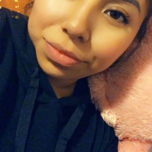 Meet your Posher, Rocio